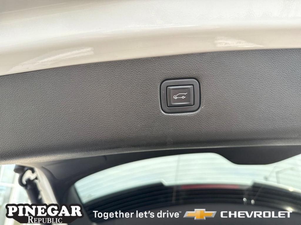 used 2022 Chevrolet Blazer car, priced at $23,391