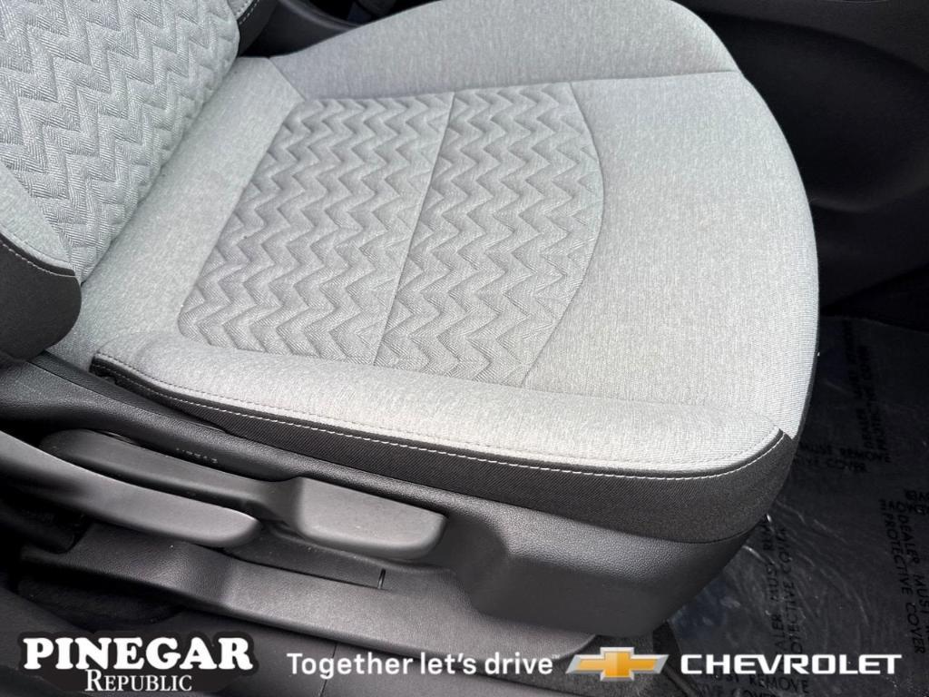 used 2023 Chevrolet Equinox car, priced at $23,240