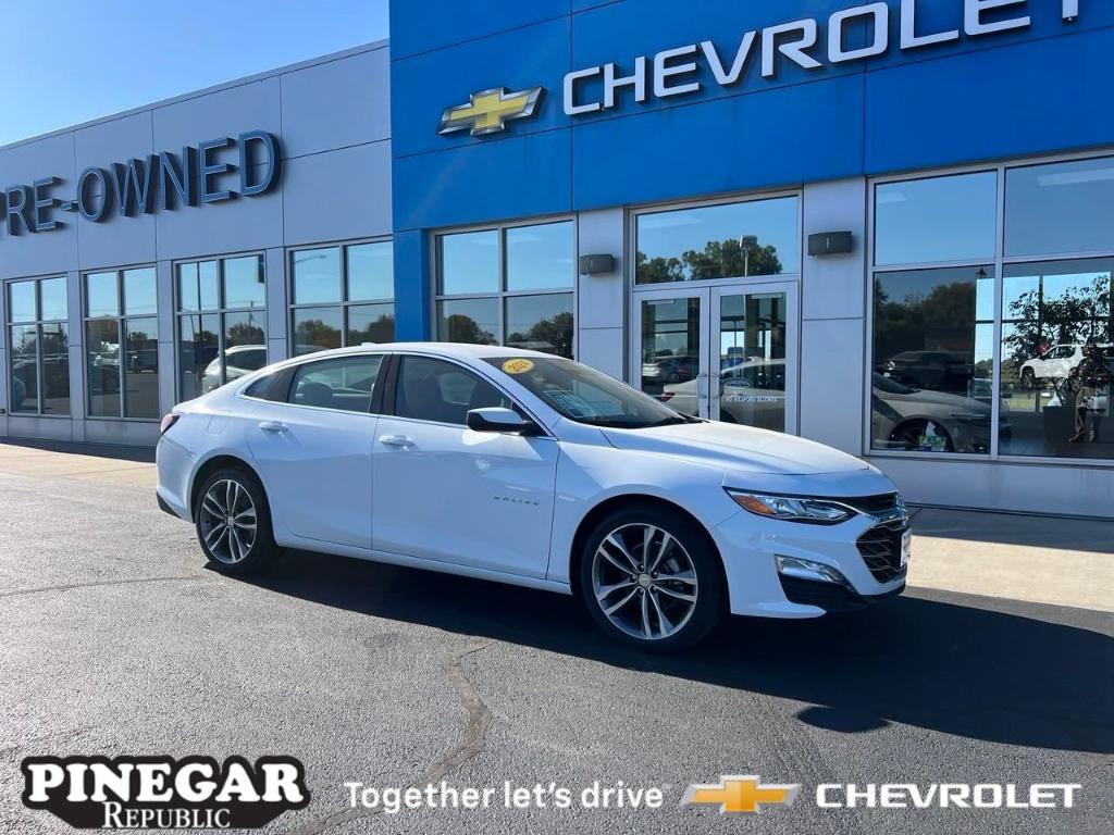 used 2024 Chevrolet Malibu car, priced at $25,856