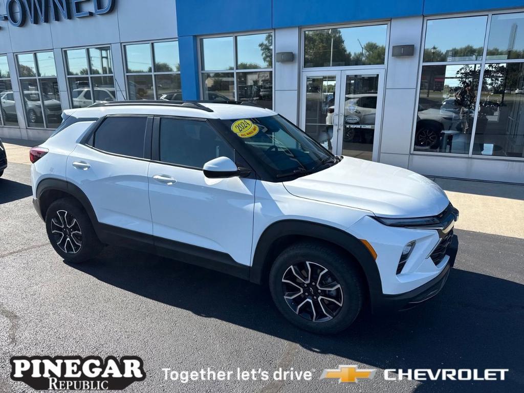 used 2024 Chevrolet TrailBlazer car, priced at $24,966