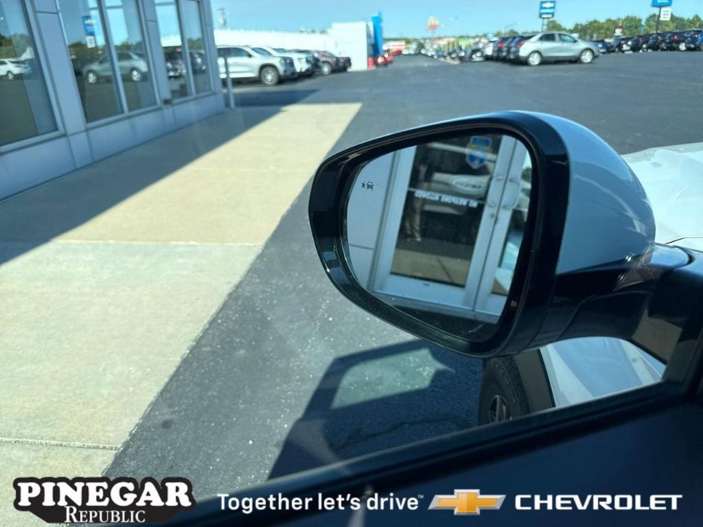 used 2024 Chevrolet TrailBlazer car, priced at $24,966