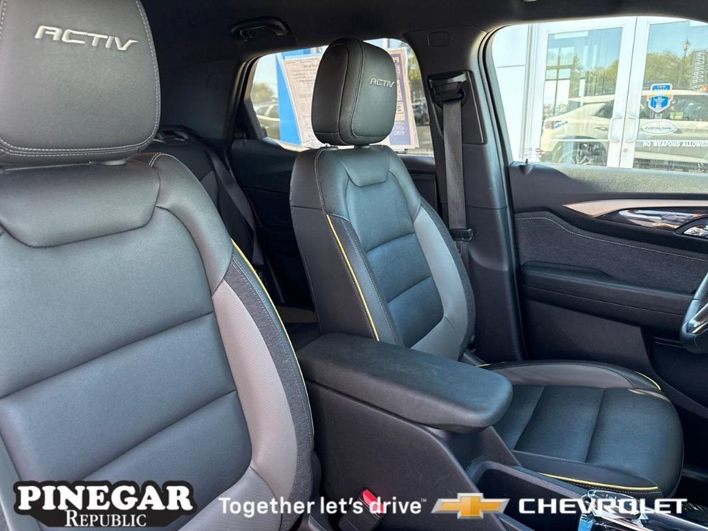 used 2024 Chevrolet TrailBlazer car, priced at $24,966