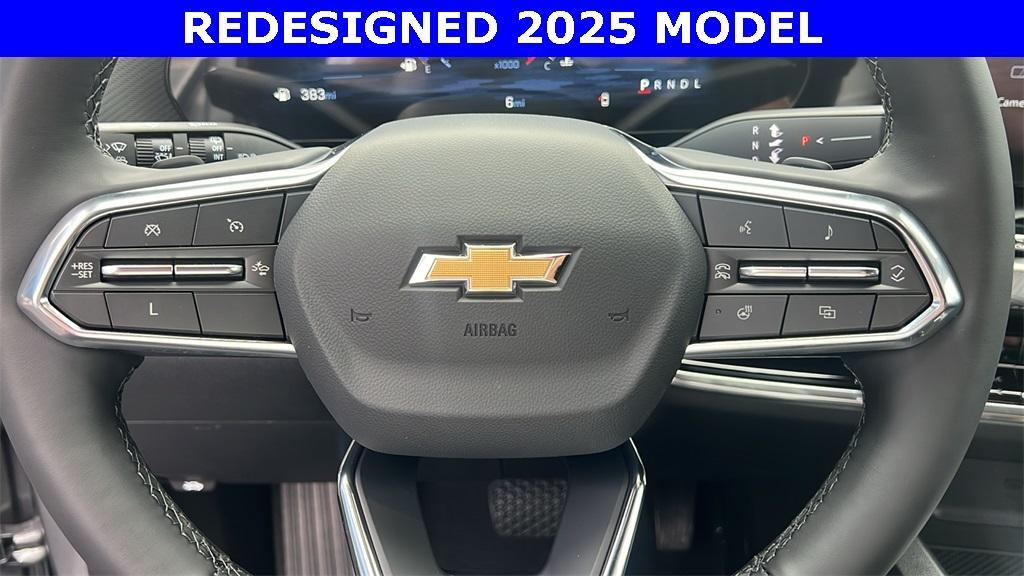 new 2025 Chevrolet Equinox car, priced at $33,370