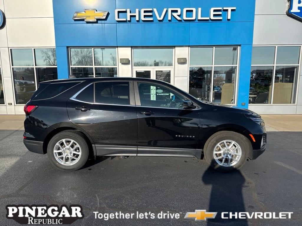 used 2022 Chevrolet Equinox car, priced at $22,588