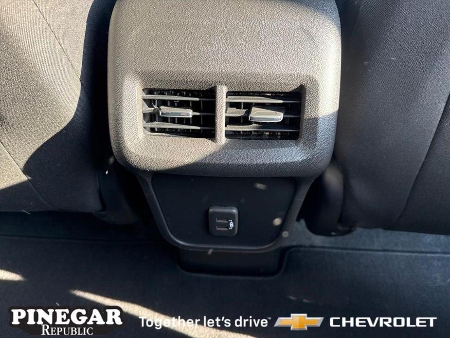 used 2022 Chevrolet Equinox car, priced at $22,588