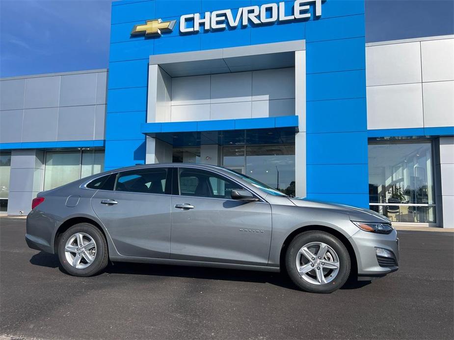 new 2025 Chevrolet Malibu car, priced at $27,245