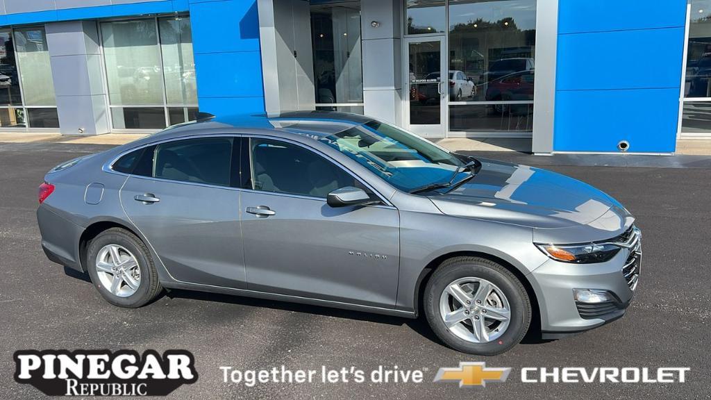 new 2025 Chevrolet Malibu car, priced at $22,745