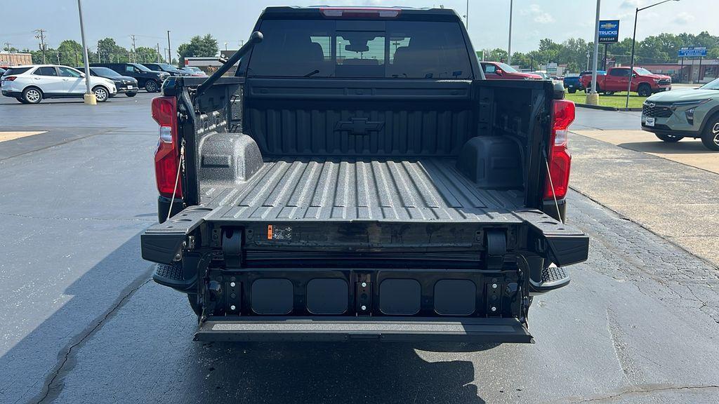 new 2024 Chevrolet Silverado 1500 car, priced at $57,370