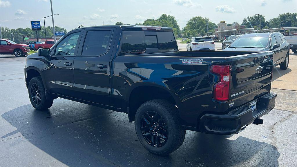 new 2024 Chevrolet Silverado 1500 car, priced at $57,370