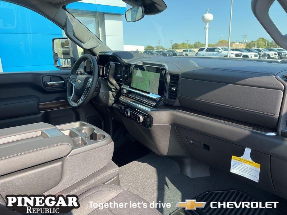 new 2025 Chevrolet Silverado 3500 car, priced at $53,005