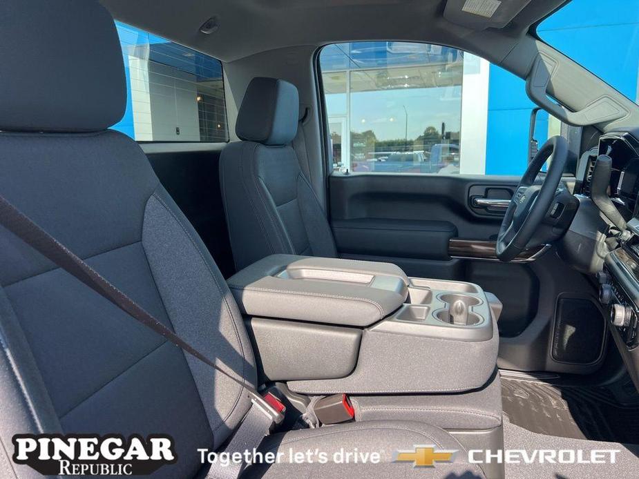 new 2025 Chevrolet Silverado 3500 car, priced at $53,005