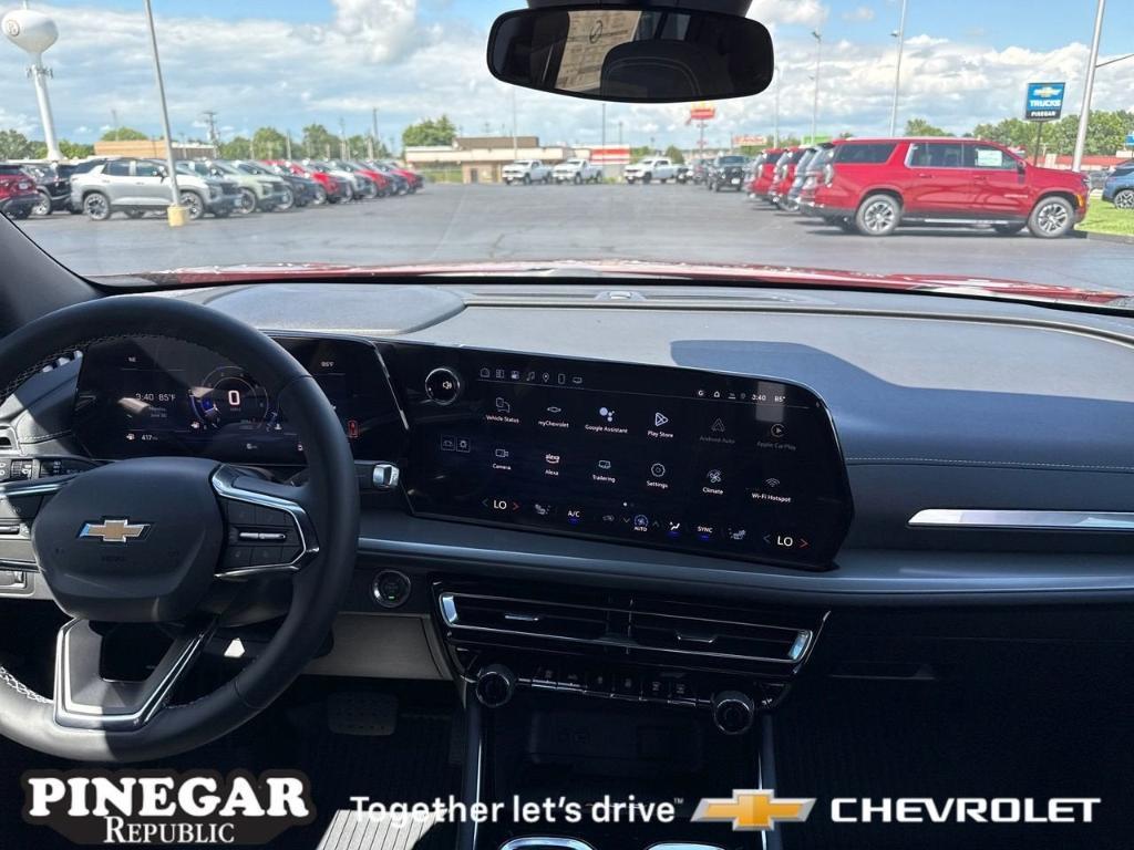 new 2025 Chevrolet Traverse car, priced at $38,990