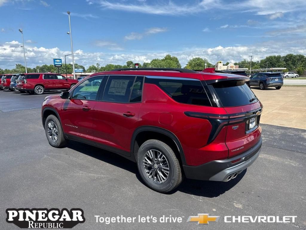 new 2025 Chevrolet Traverse car, priced at $38,990