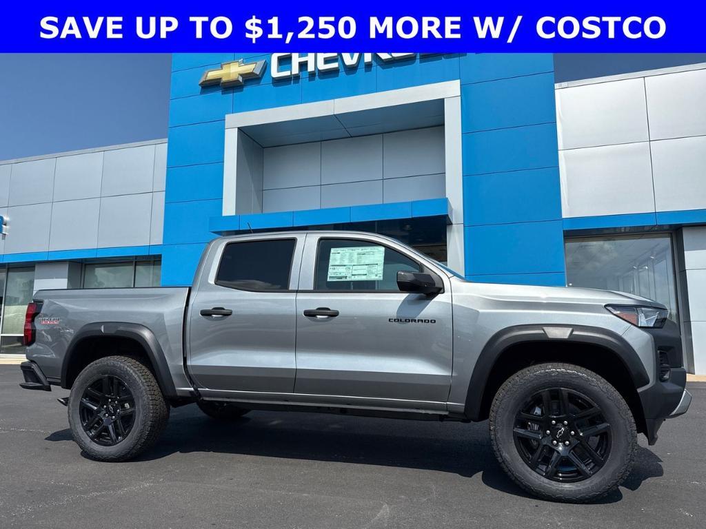 new 2025 Chevrolet Colorado car, priced at $42,965