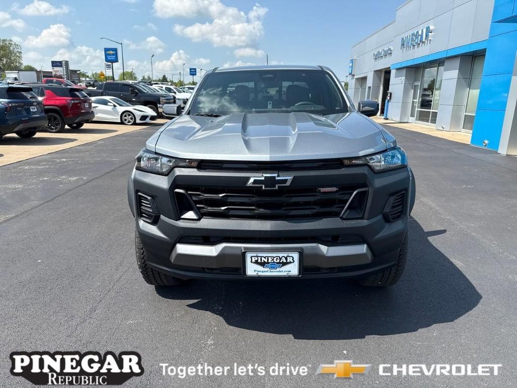 new 2025 Chevrolet Colorado car, priced at $43,815
