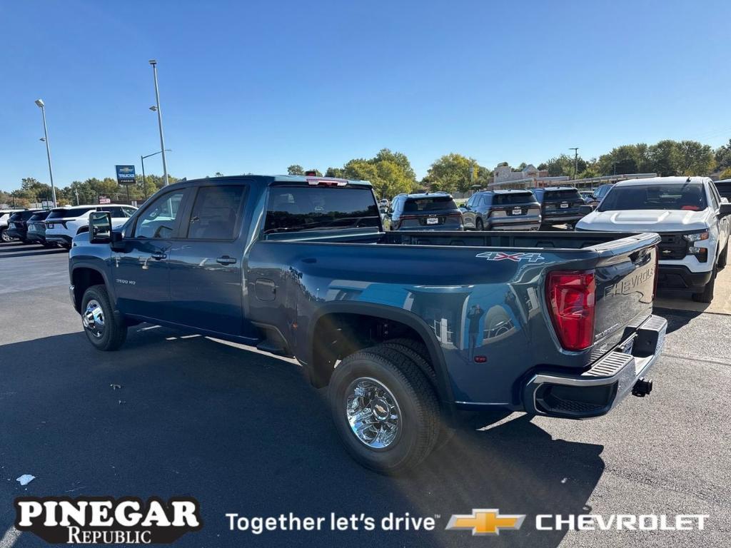 new 2026 Chevrolet Silverado 3500 car, priced at $71,280