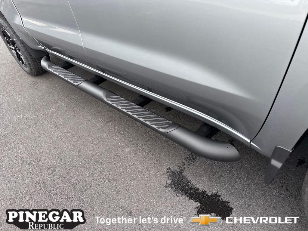 new 2025 Chevrolet Silverado 1500 car, priced at $47,990