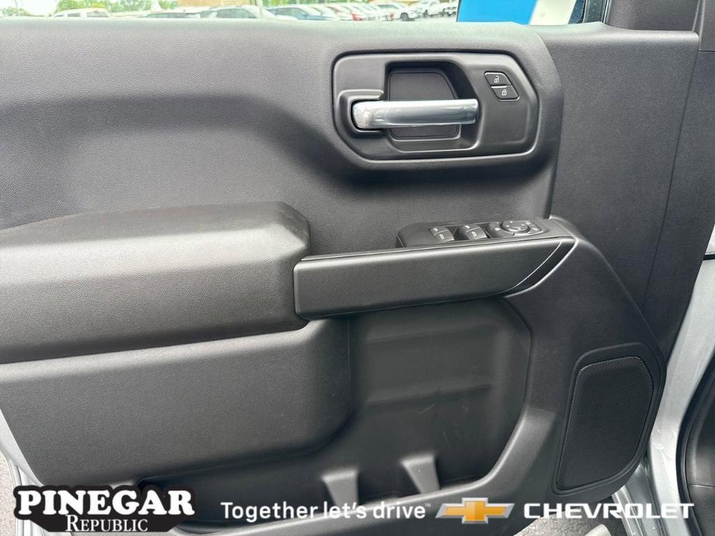 new 2025 Chevrolet Silverado 1500 car, priced at $41,740
