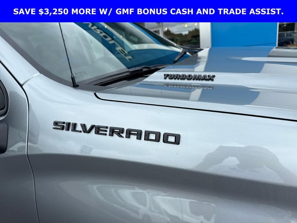 new 2025 Chevrolet Silverado 1500 car, priced at $47,990