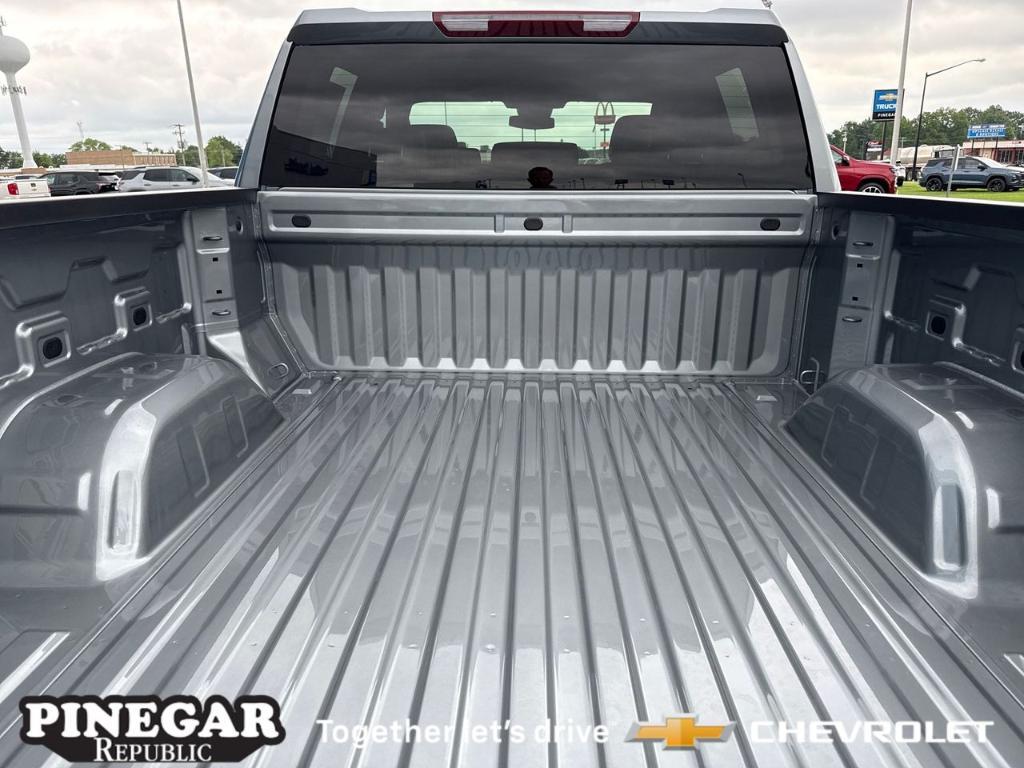 new 2025 Chevrolet Silverado 1500 car, priced at $47,990