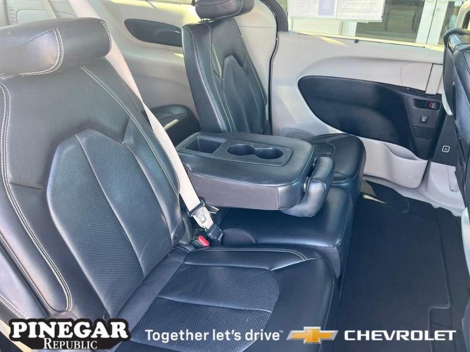 used 2022 Chrysler Pacifica car, priced at $26,177