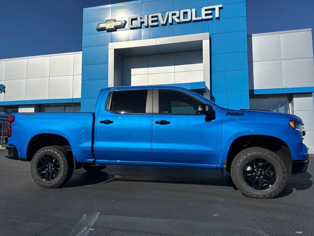 new 2025 Chevrolet Silverado 1500 car, priced at $62,075