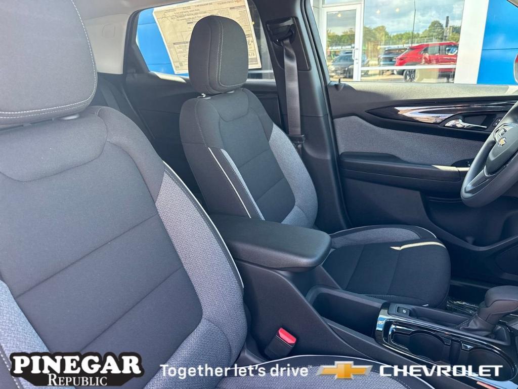 new 2026 Chevrolet TrailBlazer car, priced at $25,979