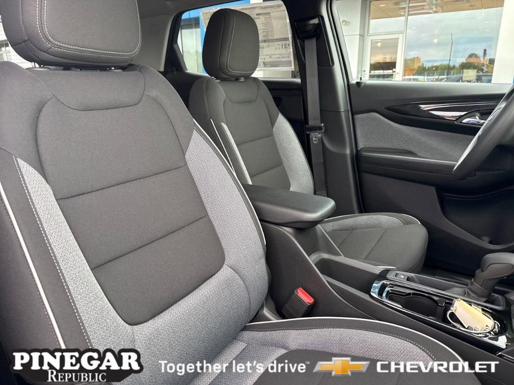 new 2026 Chevrolet TrailBlazer car, priced at $25,309