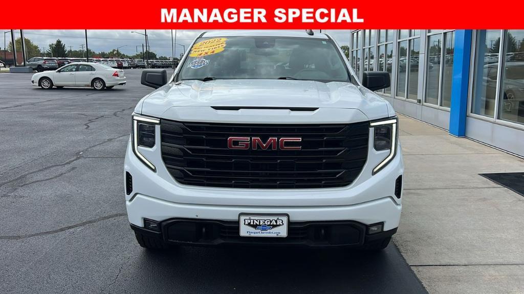 used 2022 GMC Sierra 1500 car, priced at $38,159