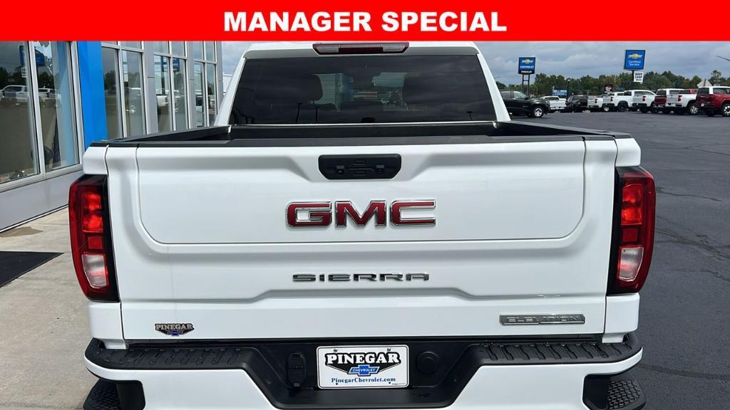 used 2022 GMC Sierra 1500 car, priced at $38,159