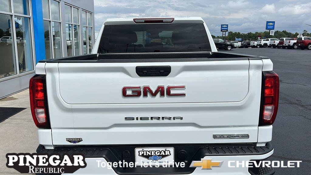 used 2022 GMC Sierra 1500 car, priced at $40,924