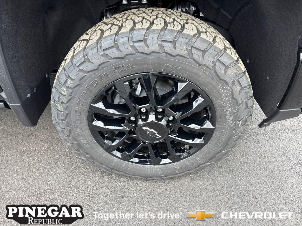 new 2025 Chevrolet Silverado 2500 car, priced at $82,405