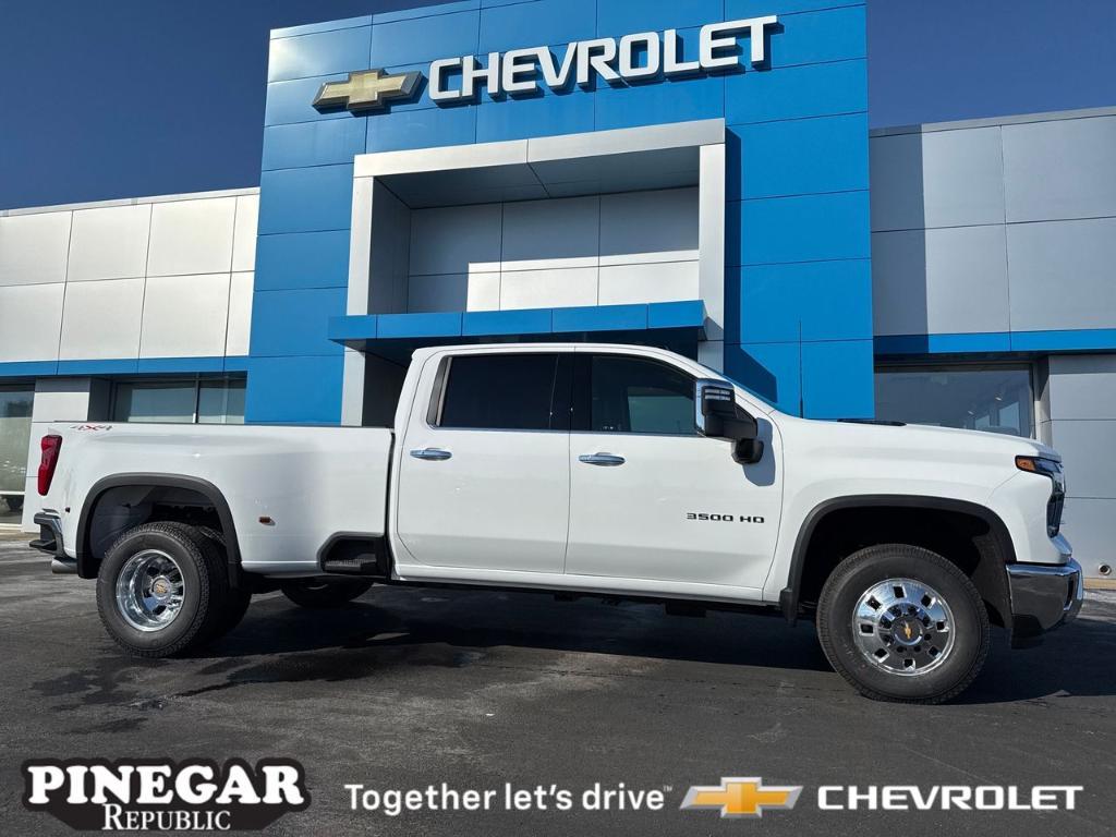 new 2025 Chevrolet Silverado 3500 car, priced at $78,385