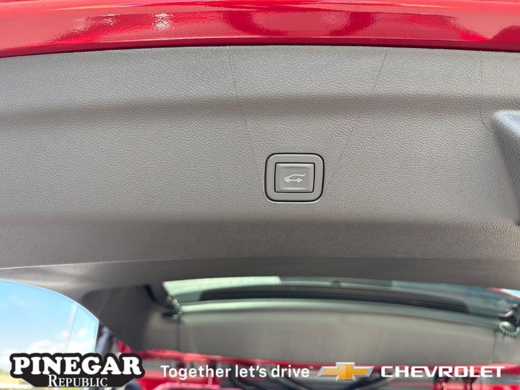 new 2025 Chevrolet Suburban car, priced at $76,120
