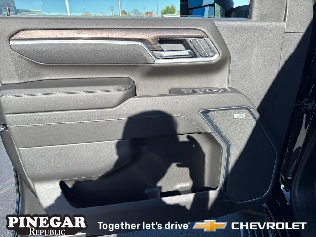 new 2025 Chevrolet Silverado 2500 car, priced at $74,725