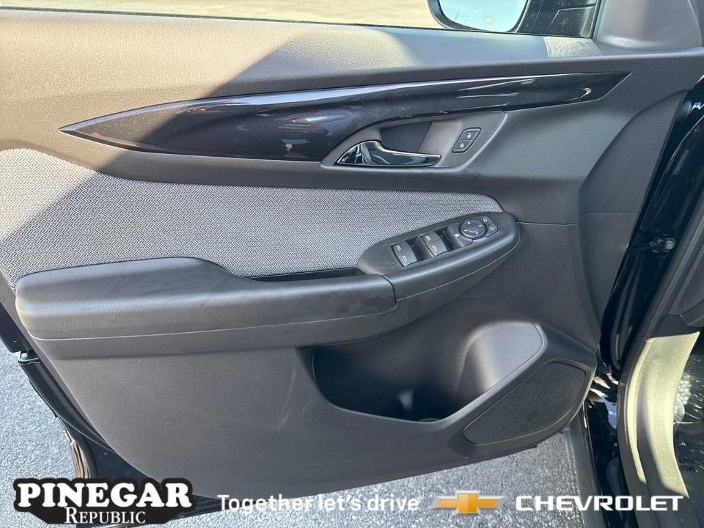 new 2025 Chevrolet TrailBlazer car, priced at $24,427