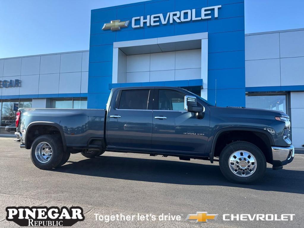 new 2025 Chevrolet Silverado 3500 car, priced at $78,385