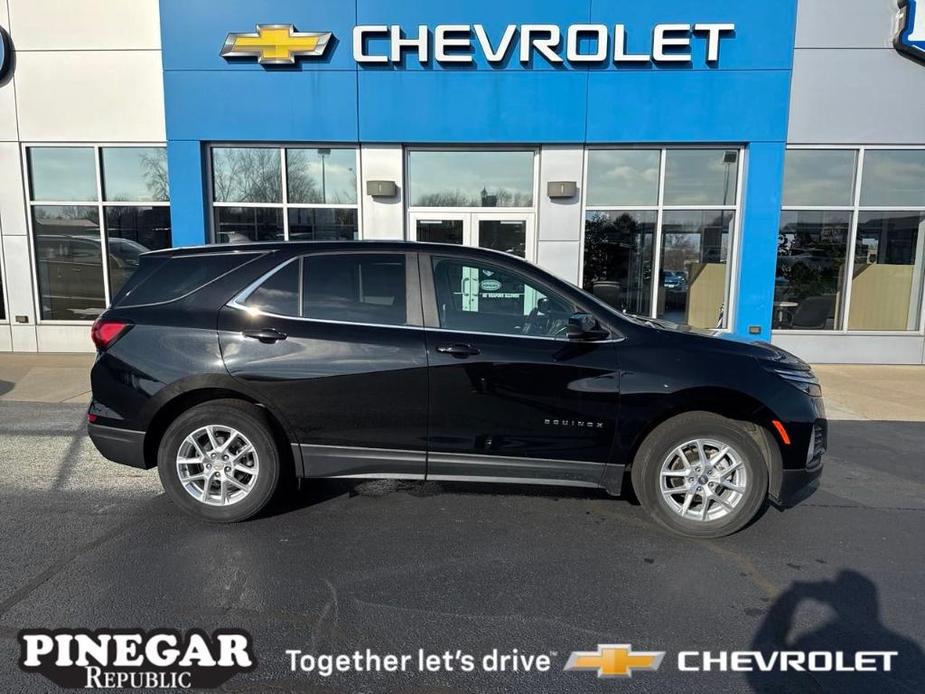 used 2022 Chevrolet Equinox car, priced at $23,263