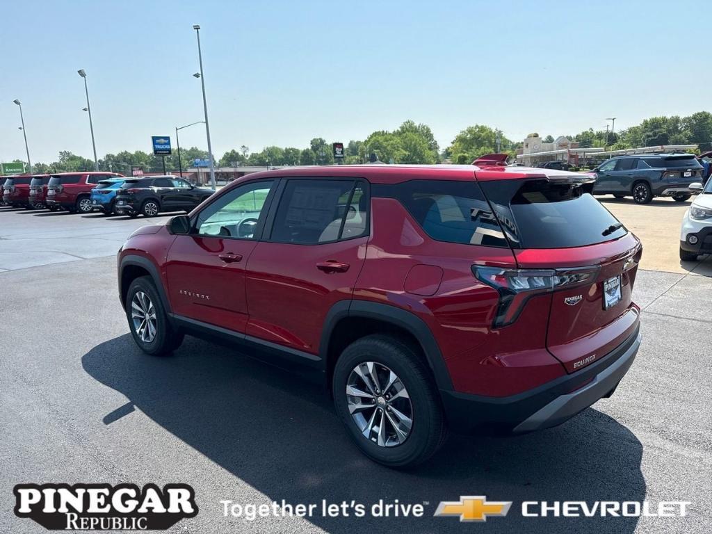 new 2026 Chevrolet Equinox car, priced at $32,190