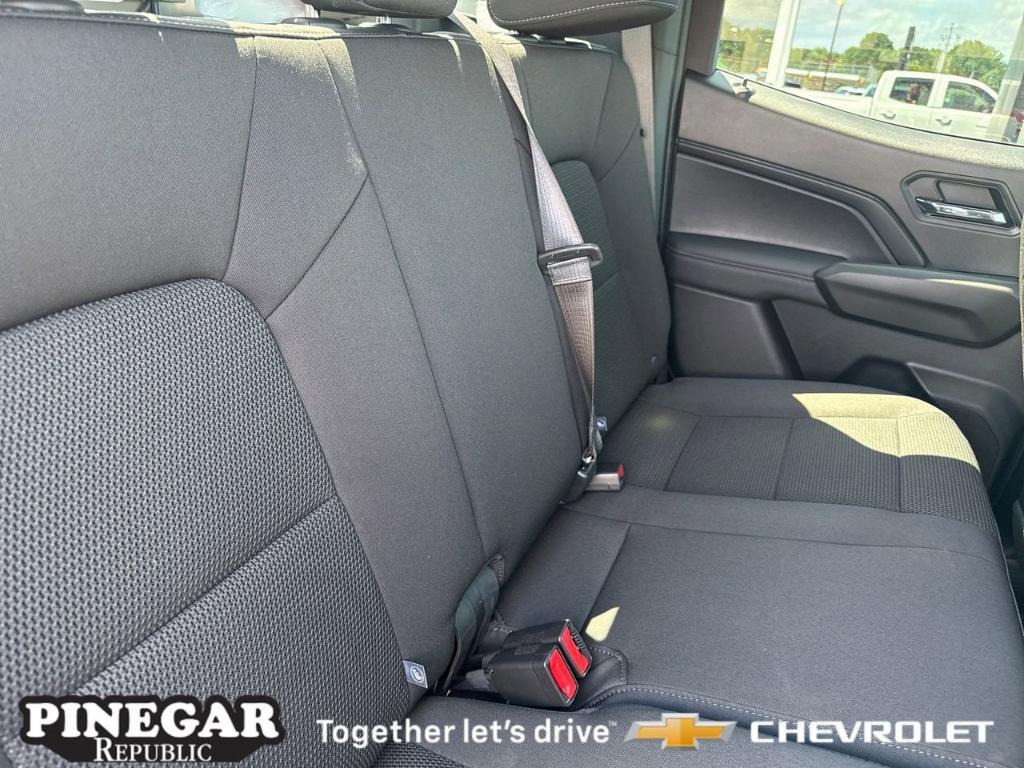 new 2025 Chevrolet Colorado car, priced at $39,260