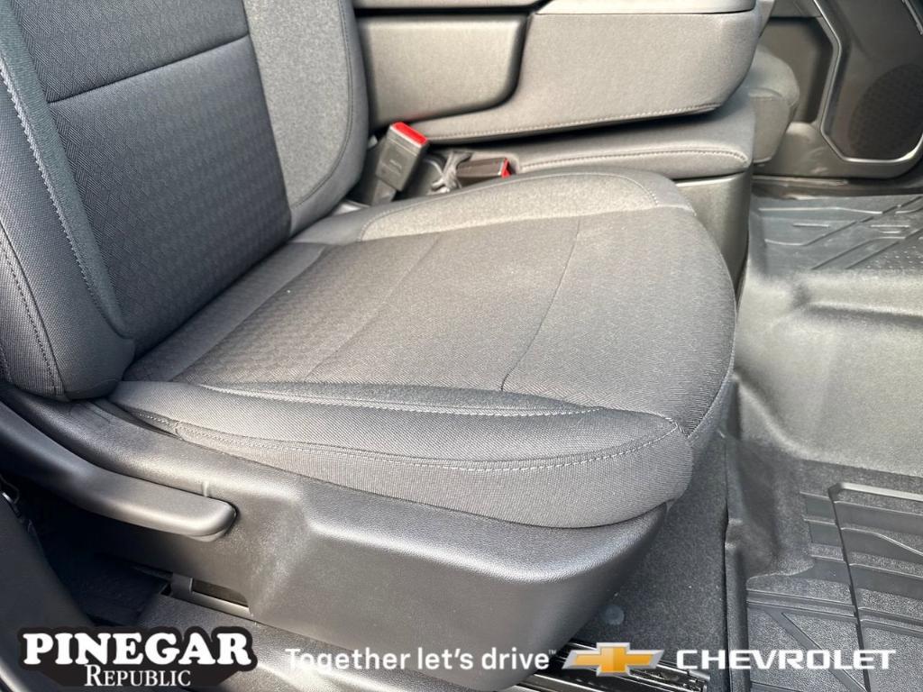 new 2026 Chevrolet Silverado 3500 car, priced at $71,280