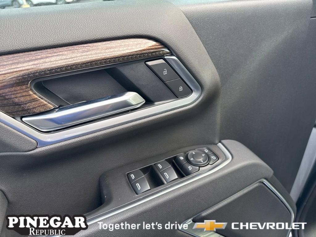 new 2026 Chevrolet Silverado 3500 car, priced at $71,280