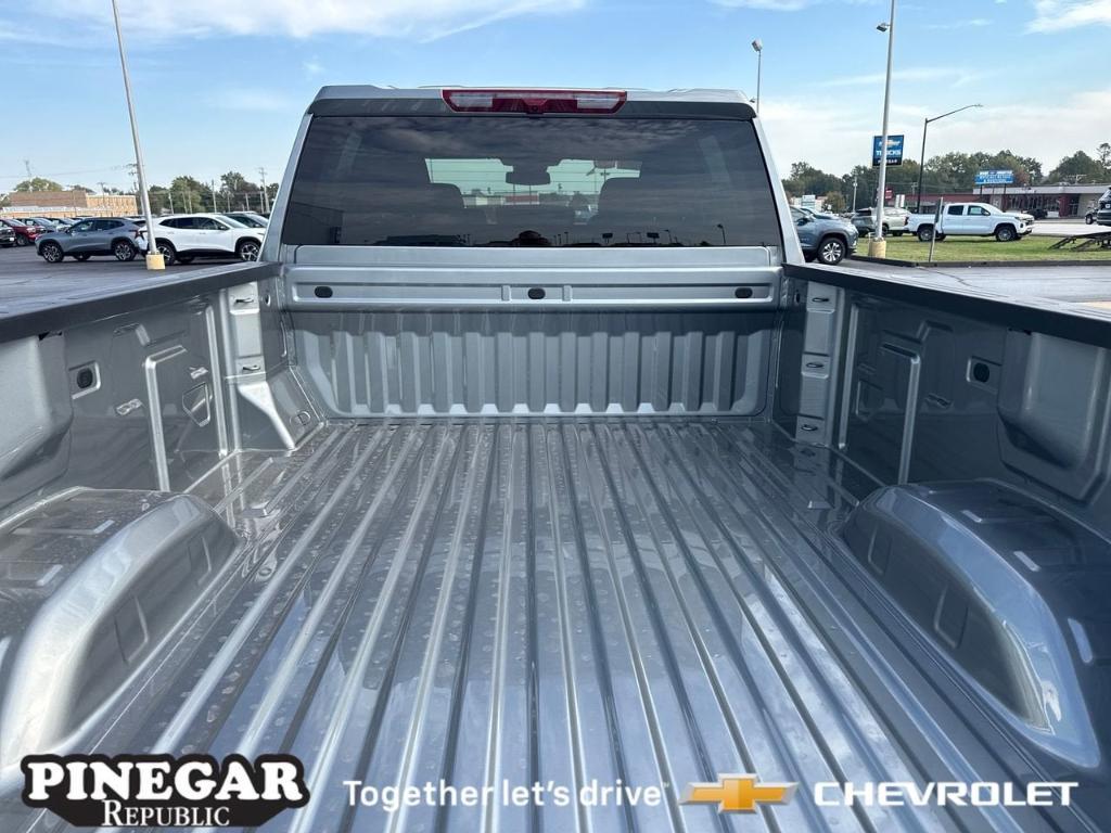 new 2026 Chevrolet Silverado 3500 car, priced at $71,280