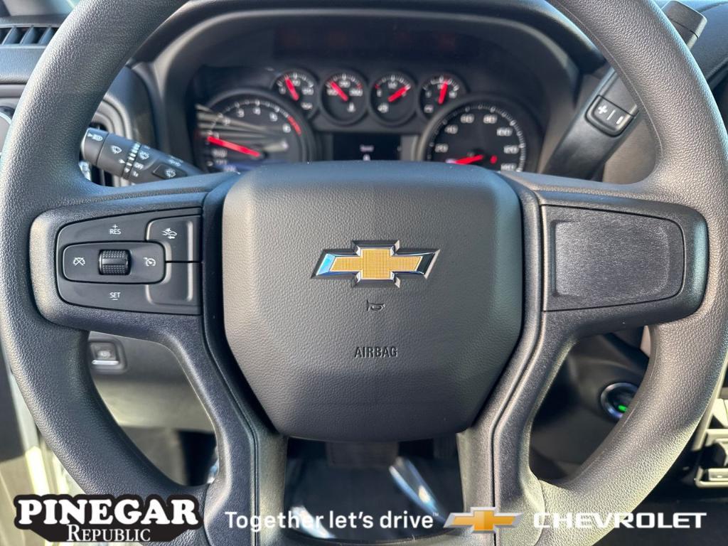 new 2025 Chevrolet Silverado 1500 car, priced at $40,970