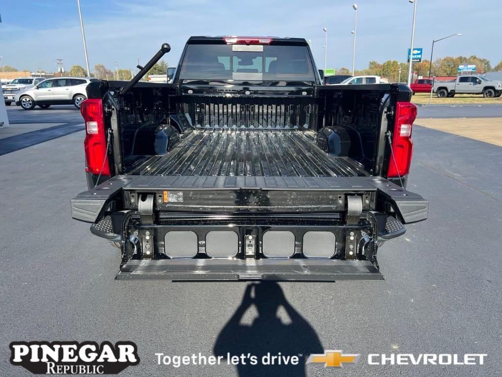 new 2025 Chevrolet Silverado 3500 car, priced at $78,545