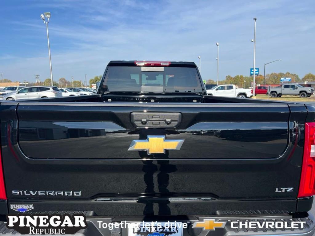 new 2025 Chevrolet Silverado 3500 car, priced at $78,545