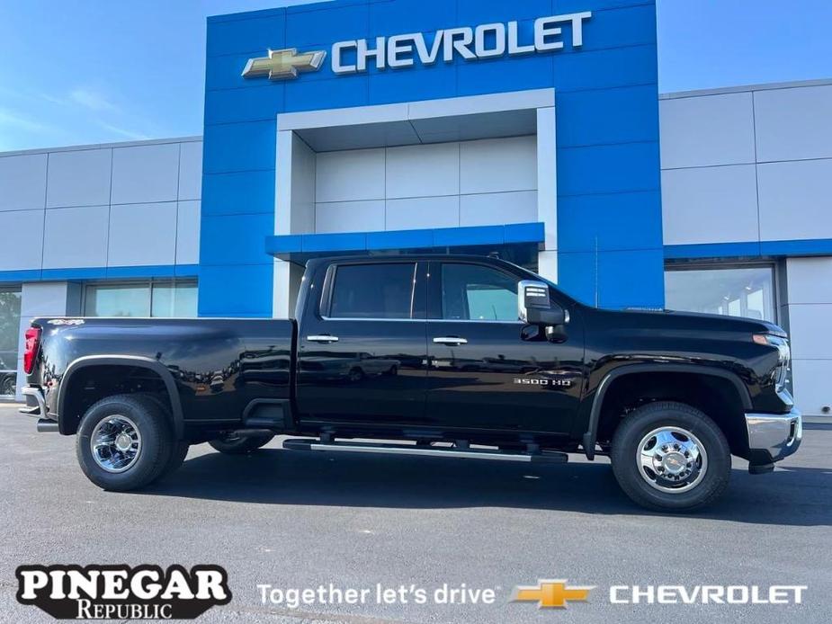 new 2025 Chevrolet Silverado 3500 car, priced at $78,545