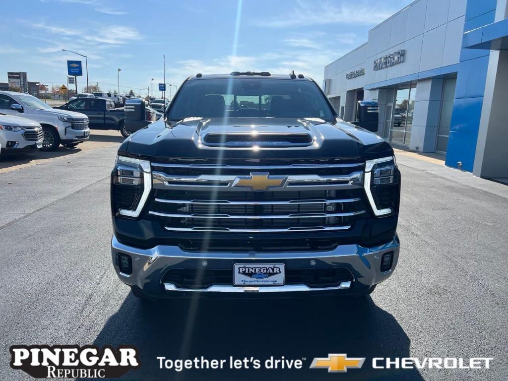 new 2025 Chevrolet Silverado 3500 car, priced at $78,545