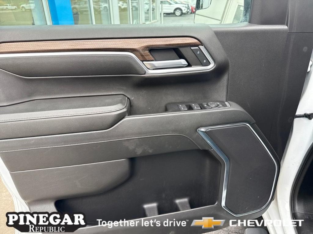 used 2023 Chevrolet Silverado 1500 car, priced at $42,925