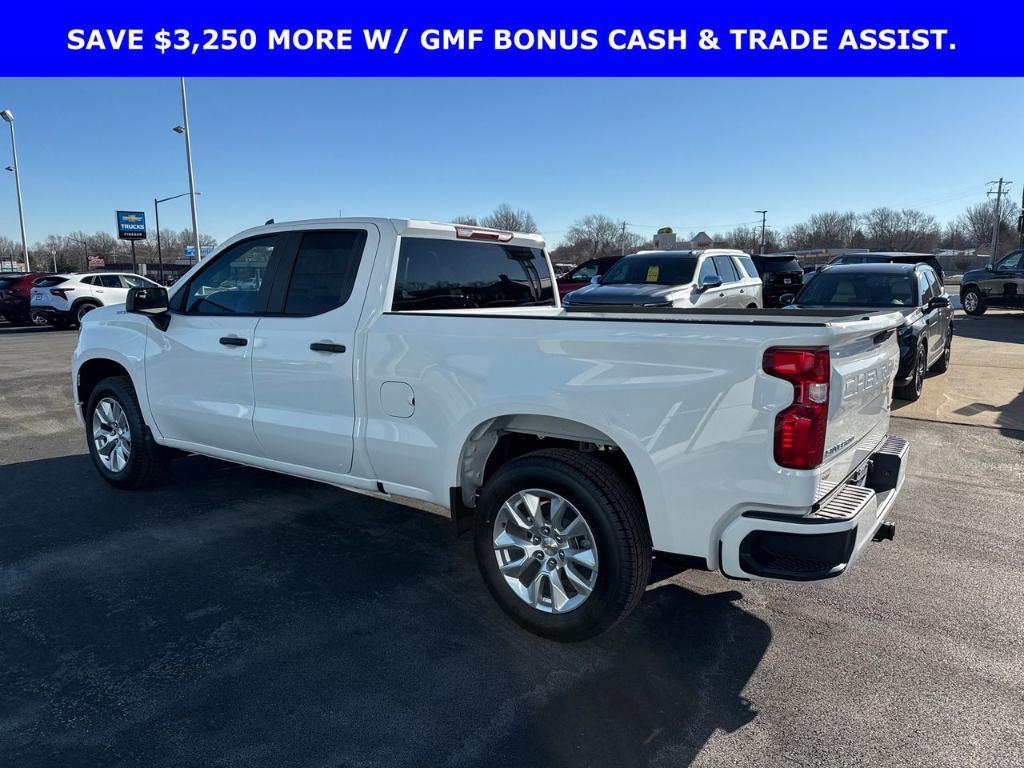 new 2025 Chevrolet Silverado 1500 car, priced at $38,640